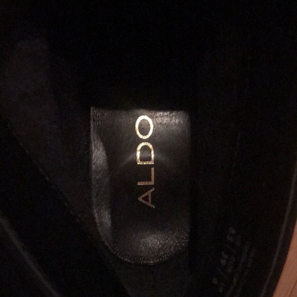 ALDO genuine leather heeled boots - Picture 6 of 7